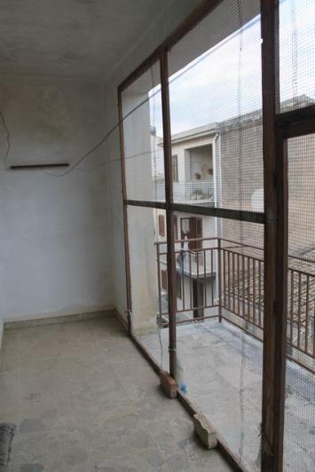 Image No.19-3 Bed House for sale