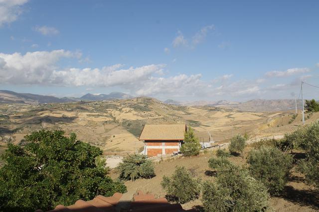 Image No.18-Villa de 3 chambres à vendre à Cianciana