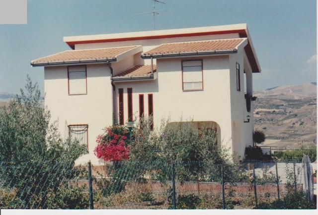Image No.18-3 Bed Villa for sale
