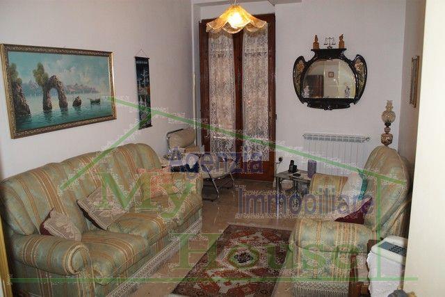 Image No.16-3 Bed Townhouse for sale