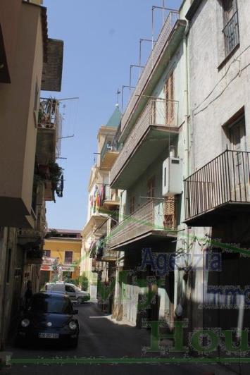 Image No.21-3 Bed Townhouse for sale