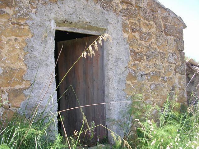 Image No.8-1 Bed Country House for sale