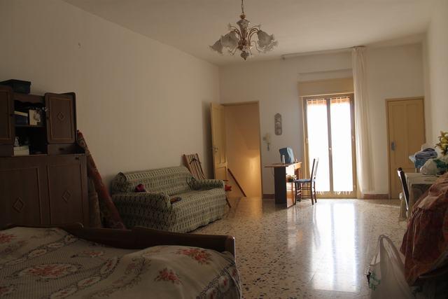 Image No.4-Maison de ville de 3 chambres à vendre à Cianciana