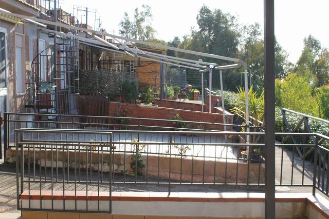 Image No.12-1 Bed House for sale