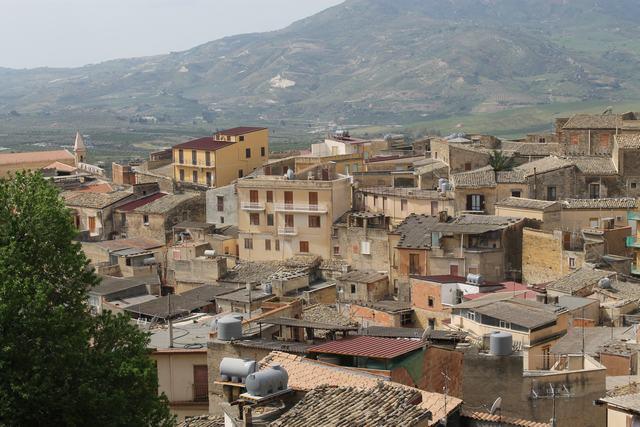 Image No.23-Maison de 3 chambres à vendre à Burgio