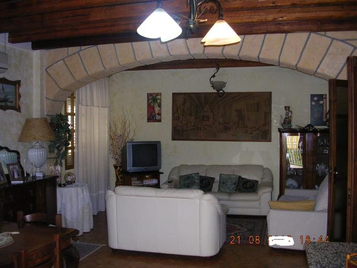 Image No.3-4 Bed Villa for sale