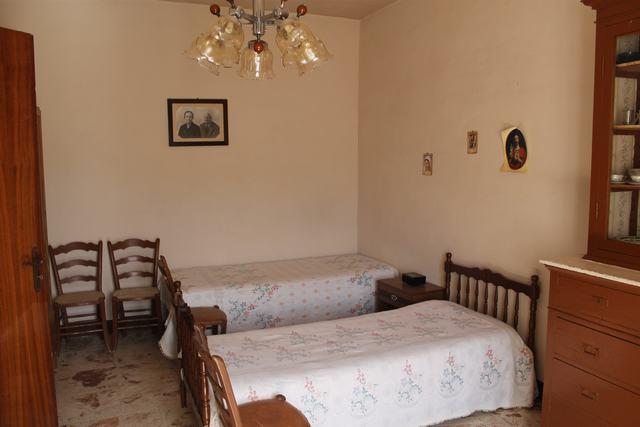 Image No.17-3 Bed Townhouse for sale