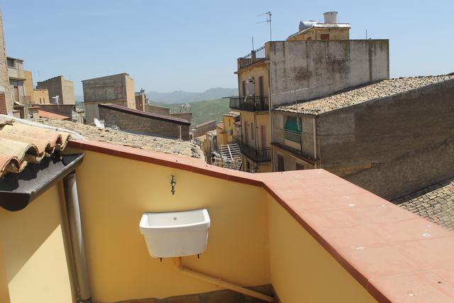 Image No.12-Maison de ville de 2 chambres à vendre à Cianciana