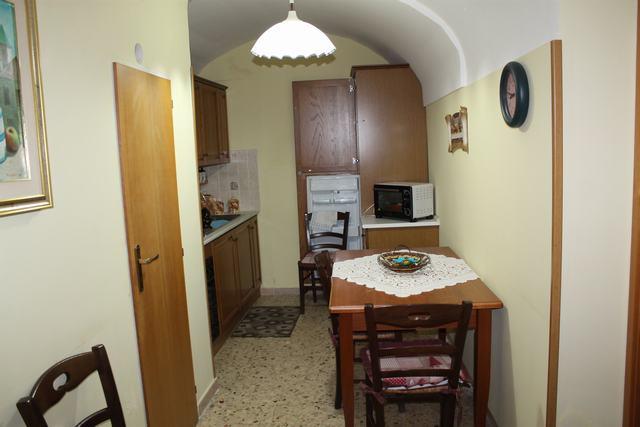 Image No.2-Maison de ville de 3 chambres à vendre à Cianciana