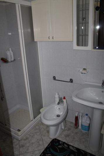 Image No.3-2 Bed Townhouse for sale