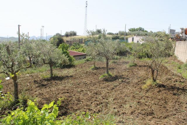 Image No.2-2 Bed Country House for sale