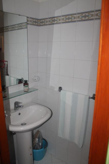 Image No.16-1 Bed House for sale