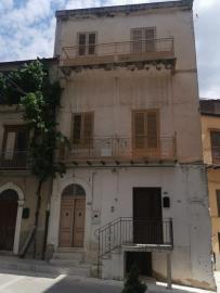 1 - Alessandria della Rocca, Maison de ville