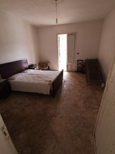 Image No.36-3 Bed Townhouse for sale