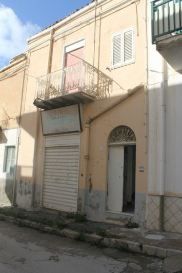 Image No.2-Maison de ville de 2 chambres à vendre à Siculiana