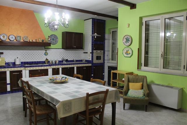 Image No.8-4 Bed Villa for sale