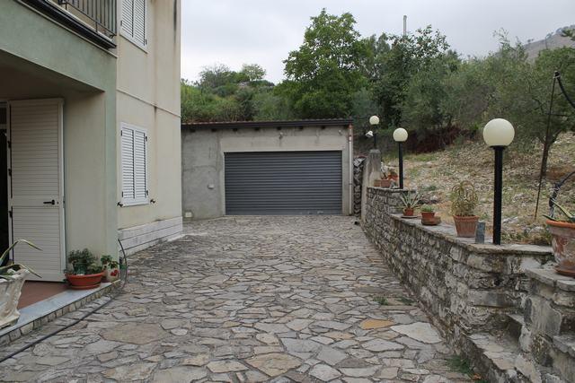 Image No.41-4 Bed Villa for sale