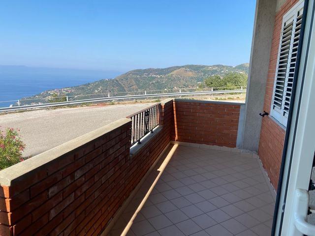 Image No.5-2 Bed Villa for sale