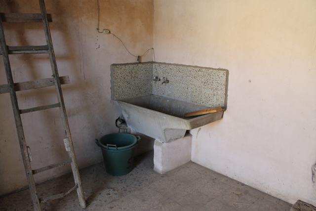 Image No.16-2 Bed Townhouse for sale