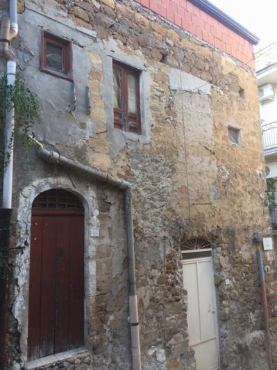 Image No.7-1 Bed Townhouse for sale