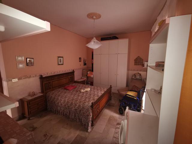 Image No.11-3 Bed Townhouse for sale