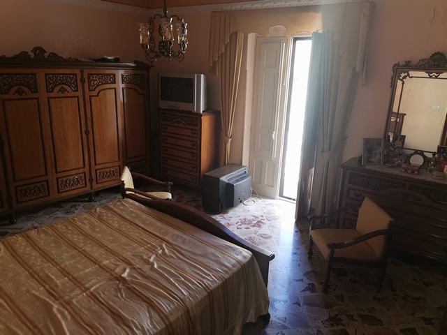 Image No.21-3 Bed Townhouse for sale