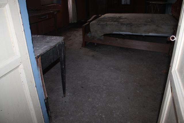 Image No.7-2 Bed Townhouse for sale