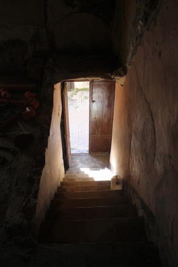 Image No.12-2 Bed House for sale