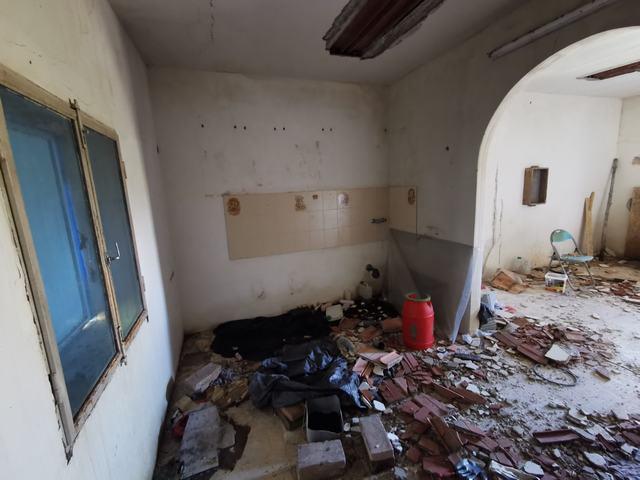 Image No.6-1 Bed Country House for sale