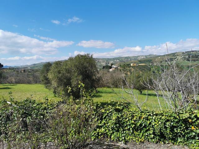 Image No.17-1 Bed Country House for sale