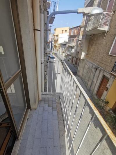 Image No.7-2 Bed Townhouse for sale