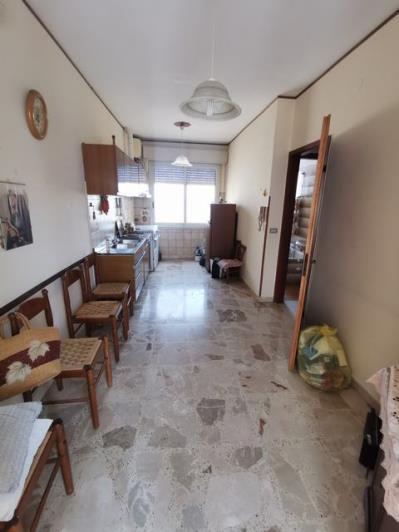 Image No.35-2 Bed Townhouse for sale