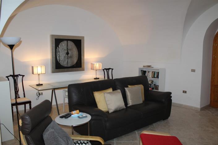 Image No.3-4 Bed Villa for sale