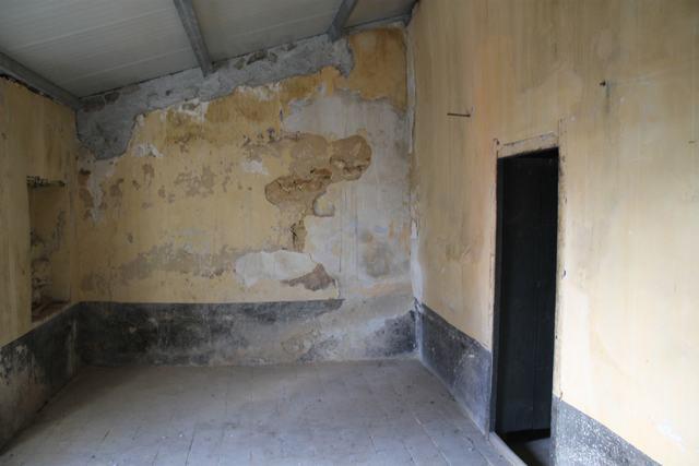 Image No.14-2 Bed Townhouse for sale