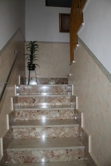 Image No.8-3 Bed Townhouse for sale