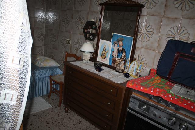 Image No.12-3 Bed Townhouse for sale