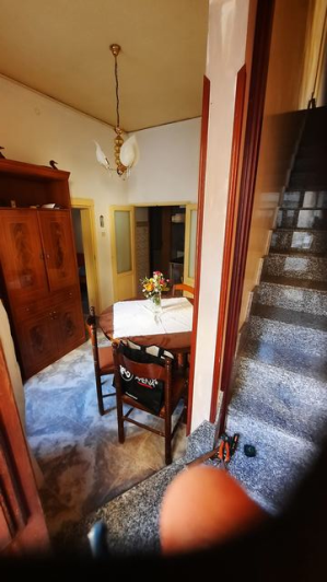 Image No.34-2 Bed Townhouse for sale