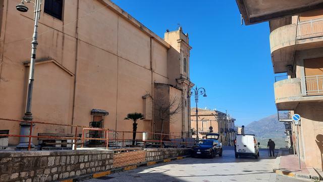 Image No.44-2 Bed Townhouse for sale