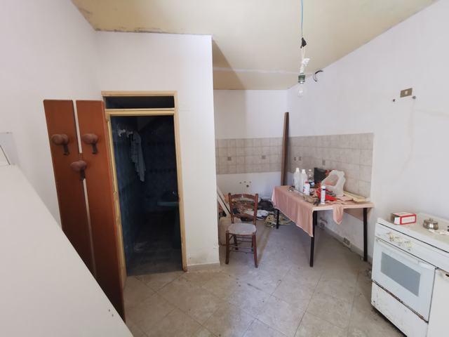 Image No.3-2 Bed Townhouse for sale