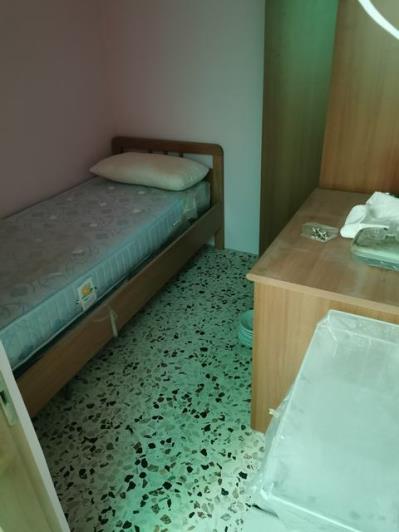 Image No.9-2 Bed Townhouse for sale