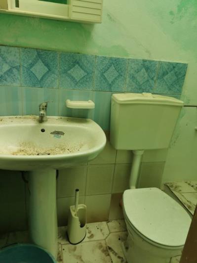 Image No.15-2 Bed Townhouse for sale