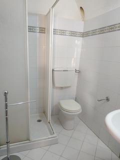 Image No.18-2 Bed Townhouse for sale