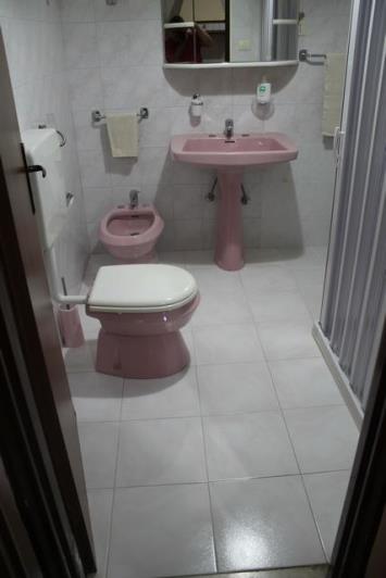 Image No.6-3 Bed Townhouse for sale