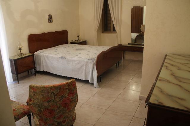 Image No.10-3 Bed Townhouse for sale