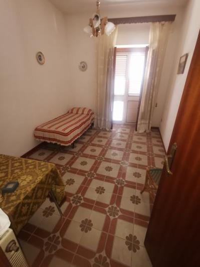 Image No.8-3 Bed Townhouse for sale