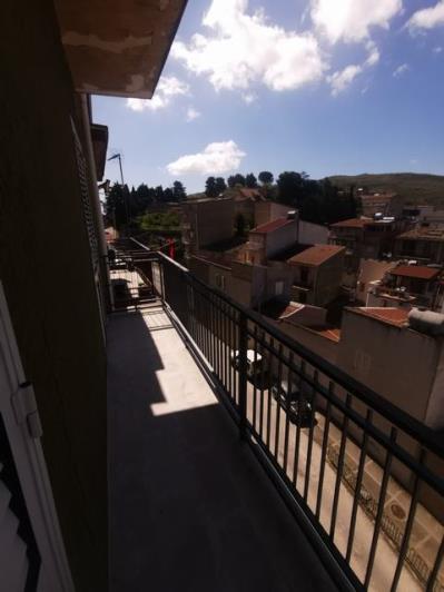 Image No.23-3 Bed Townhouse for sale