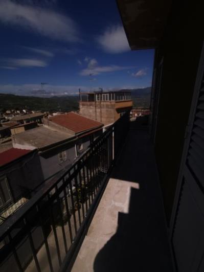 Image No.24-3 Bed Townhouse for sale