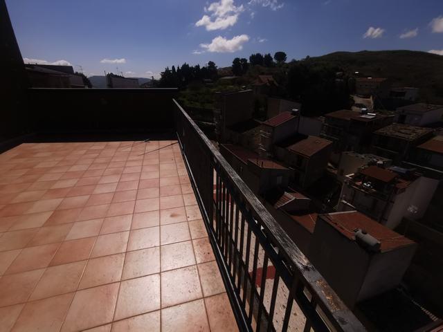 Image No.39-3 Bed Townhouse for sale