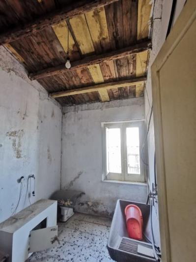 Image No.3-2 Bed Townhouse for sale