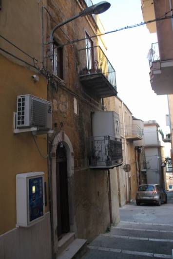 Image No.4-Maison de ville de 3 chambres à vendre à Cianciana